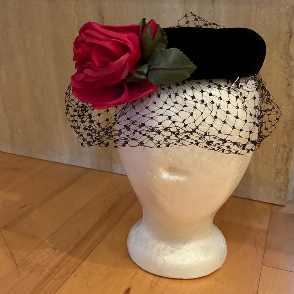 Vintage Fascinator Hat Velvet with Netting, Rose and Clip